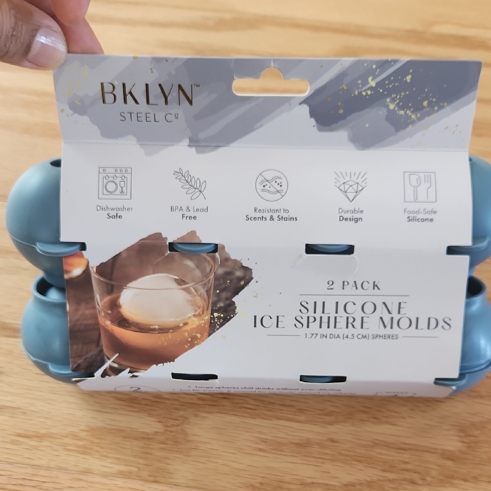 2 Pack Silicone Ice Sphere Molds for Drinks - Picture 3 of 14